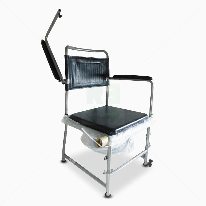 Toilettenrollstuhl TRS 130 Drive Schwarz Chrome